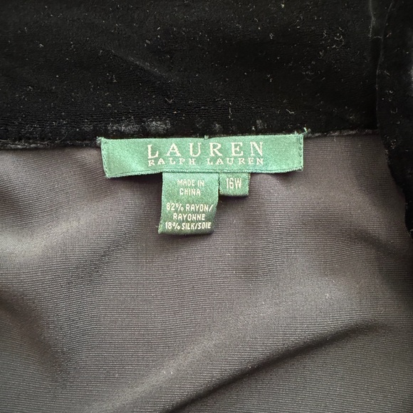 Ralph Lauren Black Velvet Women's Top - Picture 2 of 5